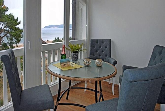 Strandvilla Aegir Mit Ostseeblick Binz Zewnętrze zdjęcie